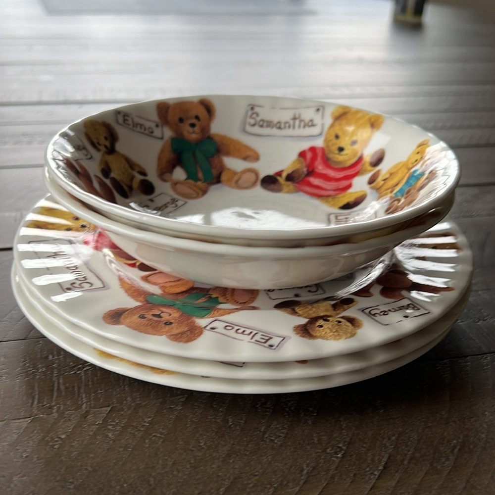 5 Piece Set “My Favorite Teddies” China by Roy Kirkham